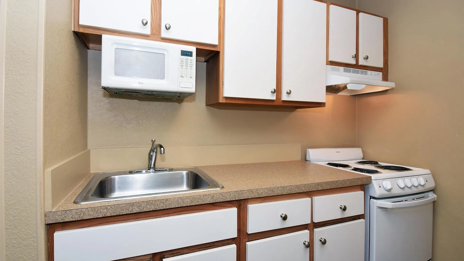 Homestay Suites Nashville 2*,  United States